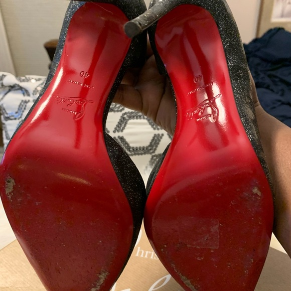 authentic Christian Louboutin size 40. Box,dust bag included excellent condition - Picture 8 of 13